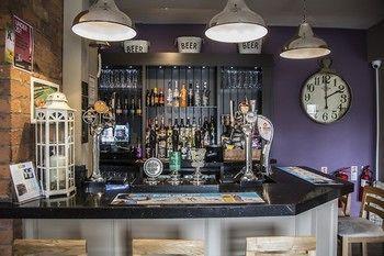 The Salwey Arms Hotel
